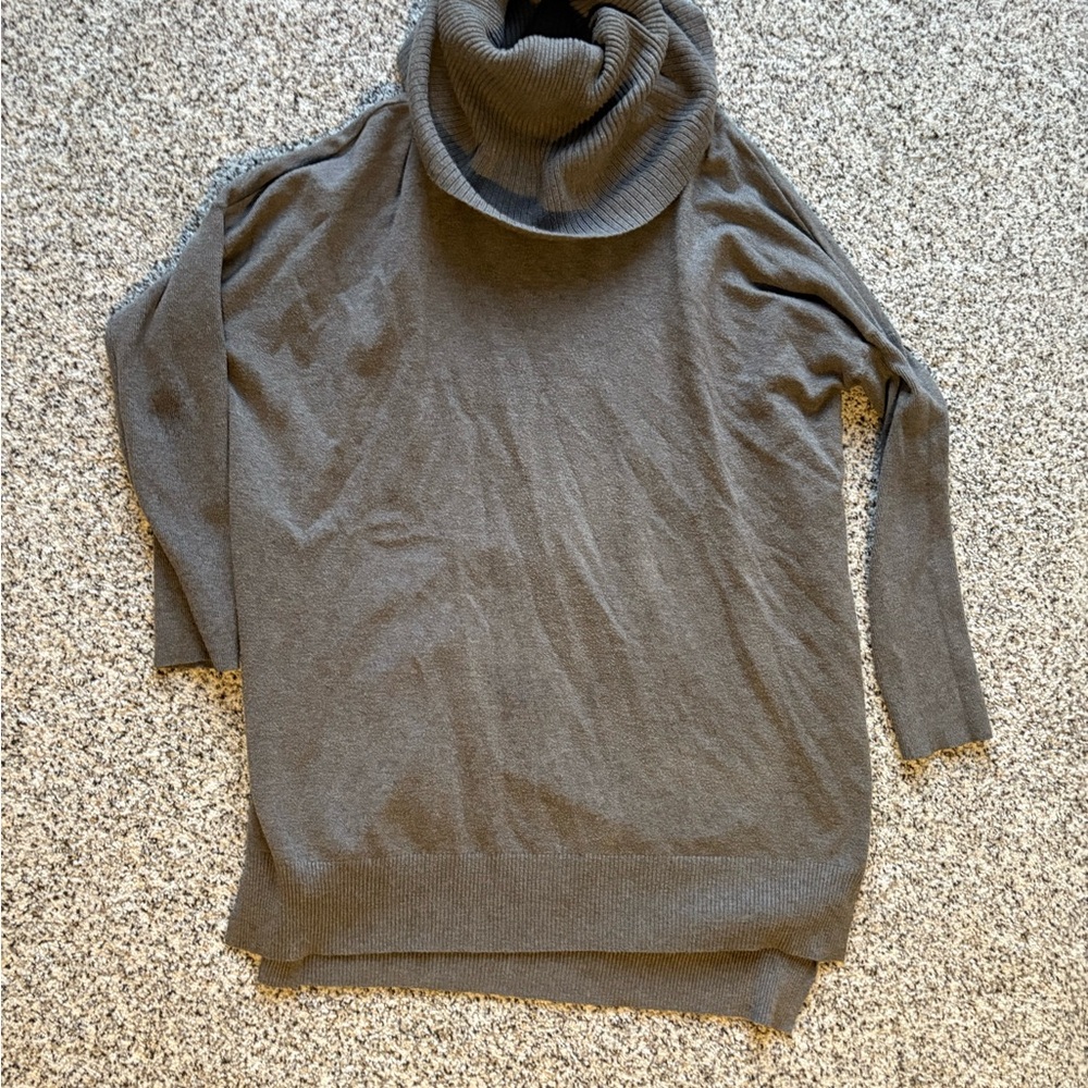 Cozy Gray Turtleneck Sweater